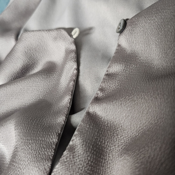 4/$20 She & Sky | Champagne Satiny Front Tie Detailed Blouse size Medium - Picture 6 of 10